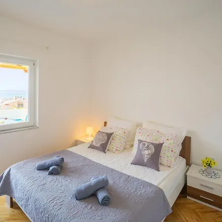 Appartamento Kob Orog Good Location With Sea Views And Modern Decor Metajna Esterno foto