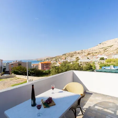 Appartamento Kob Orog Good Location With Sea Views And Modern Decor Metajna Esterno foto