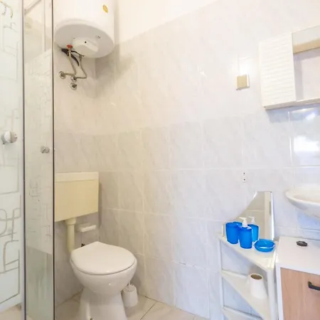 Appartamento Kob Orog Good Location With Sea Views And Modern Decor Metajna Esterno foto