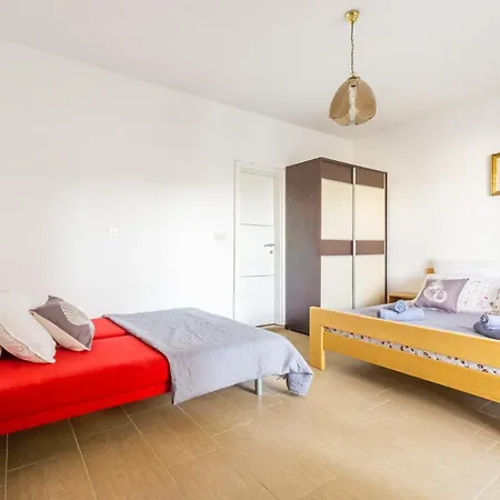 Appartamento Kob Orog Good Location With Sea Views And Modern Decor Metajna Esterno foto
