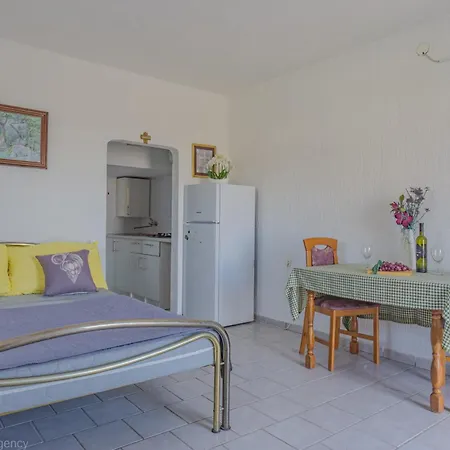 Appartamento Kob Orog Good Location With Sea Views And Modern Decor Metajna Esterno foto