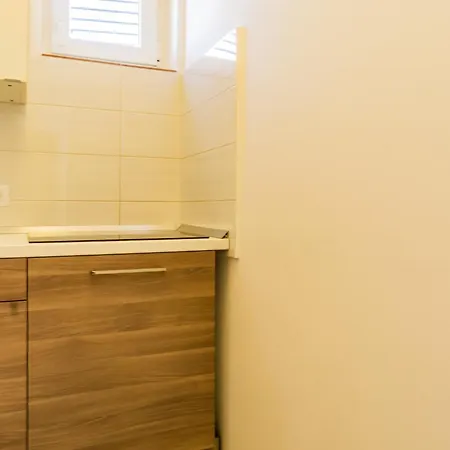 Appartamento Kob Orog Good Location With Sea Views And Modern Decor Metajna Camera foto
