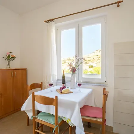 Appartamento Kob Orog Good Location With Sea Views And Modern Decor Metajna Camera foto