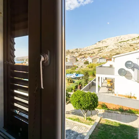 Appartamento Kob Orog Good Location With Sea Views And Modern Decor Metajna Camera foto