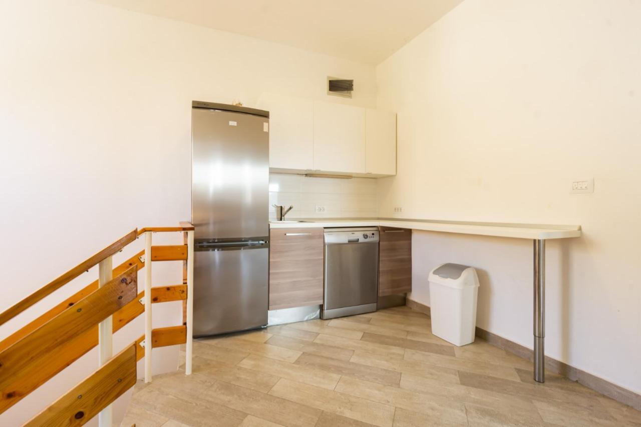 Kob Orog Good Location With Sea Views And Modern Decor * Metajna