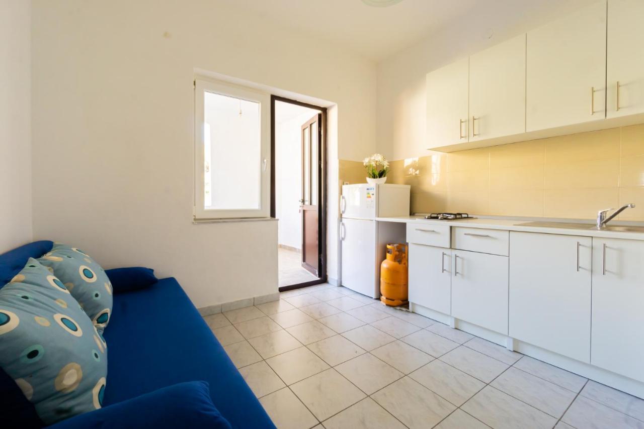 Kob Orog Good Location With Sea Views And Modern Decor Metajna
