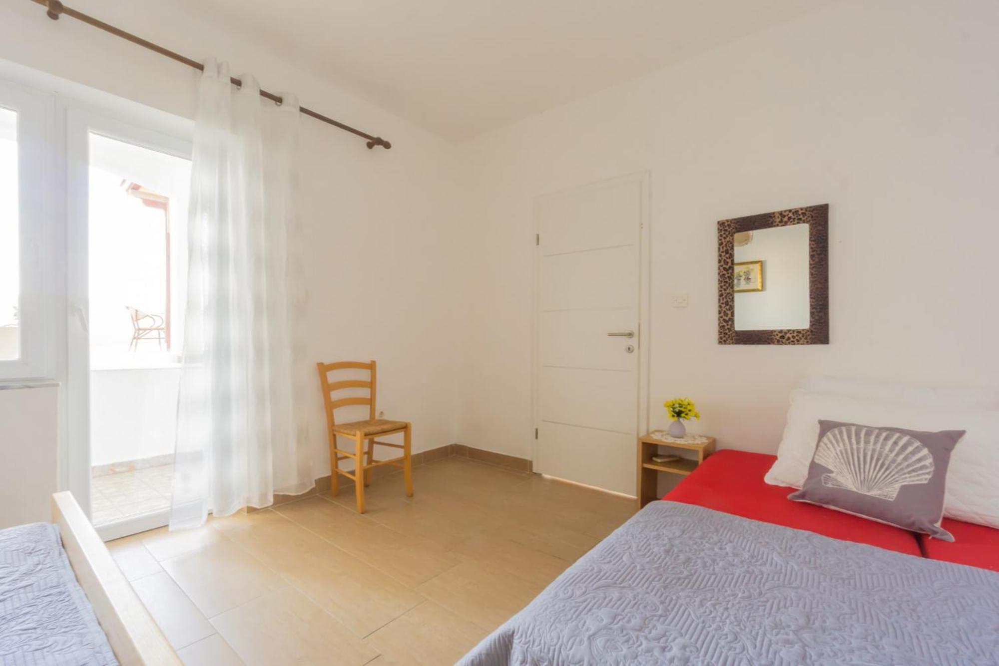 Apartamento Kob Orog Good Location With Sea Views And Modern Decor Metajna